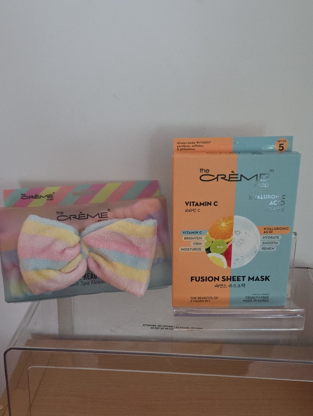 the CRÈME Shop NWT Pastel Stripe Spa Headband & Box Of 5 Sheet Masks